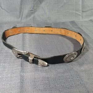 Justin Black Leather Concho Belt Silver Tone Boho Western Floral Size 28 USA
